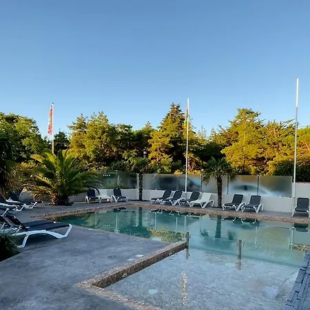 La Forêt Parque de Campismo 4*