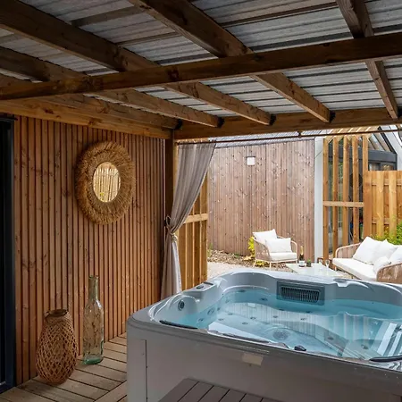 营地 法特露营酒店 圣让-德蒙